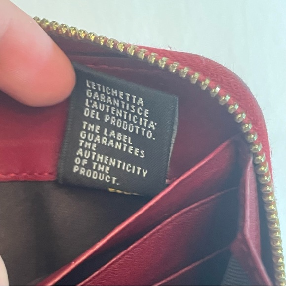 Fendi Red leather zip close wallet - Picture 7 of 9